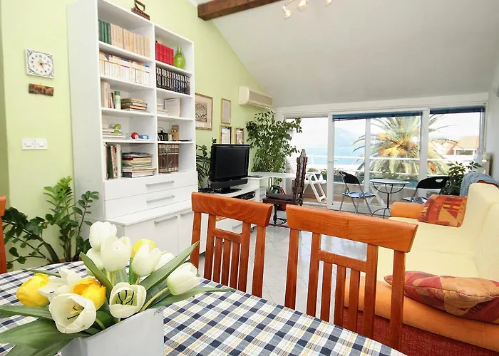 By The Sea - 9217 * Korčula